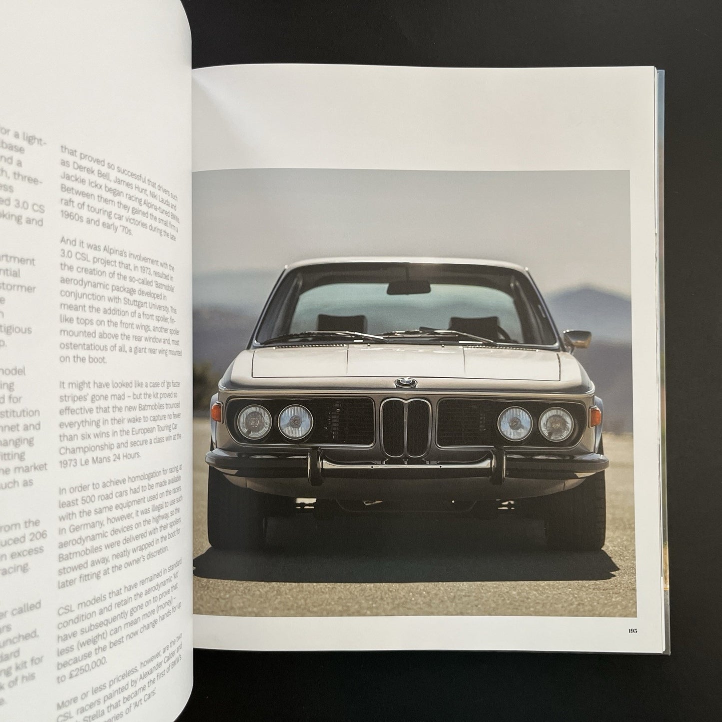 Classic Cars: A Century of Masterpieces by Simon de Burton