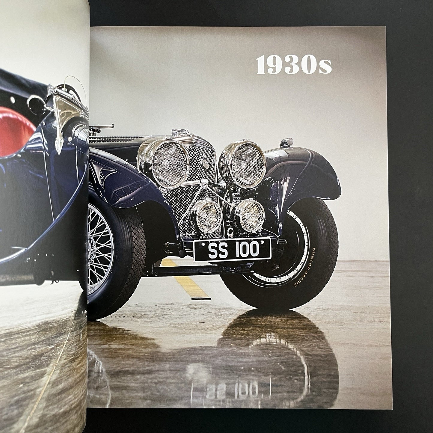 Classic Cars: A Century of Masterpieces by Simon de Burton
