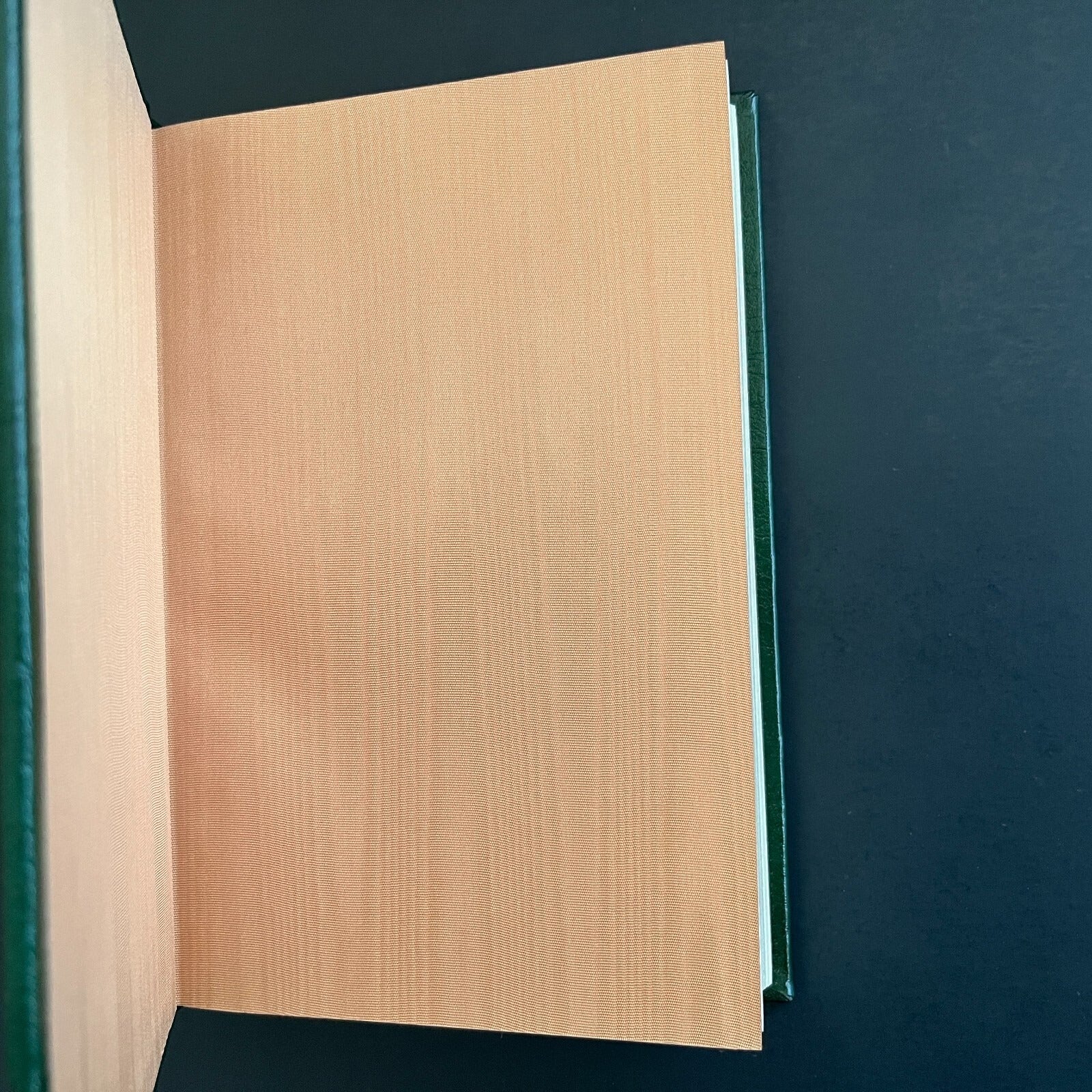 Leaves of Grass by Walt Whitman